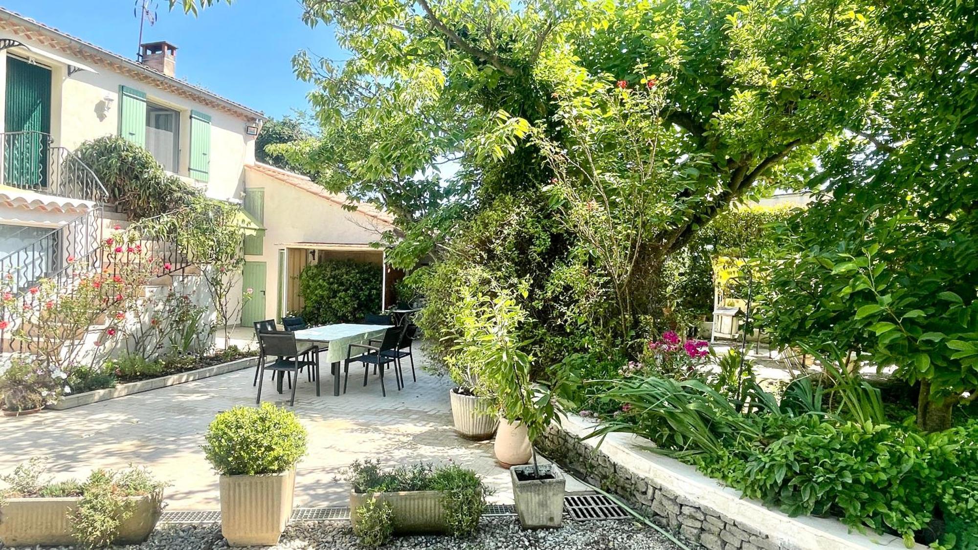 LUBERON EN PROVENCE GITE 3 CHAMBRES avec PISCINE PRIVEE Cheval-Blanc Extérieur photo